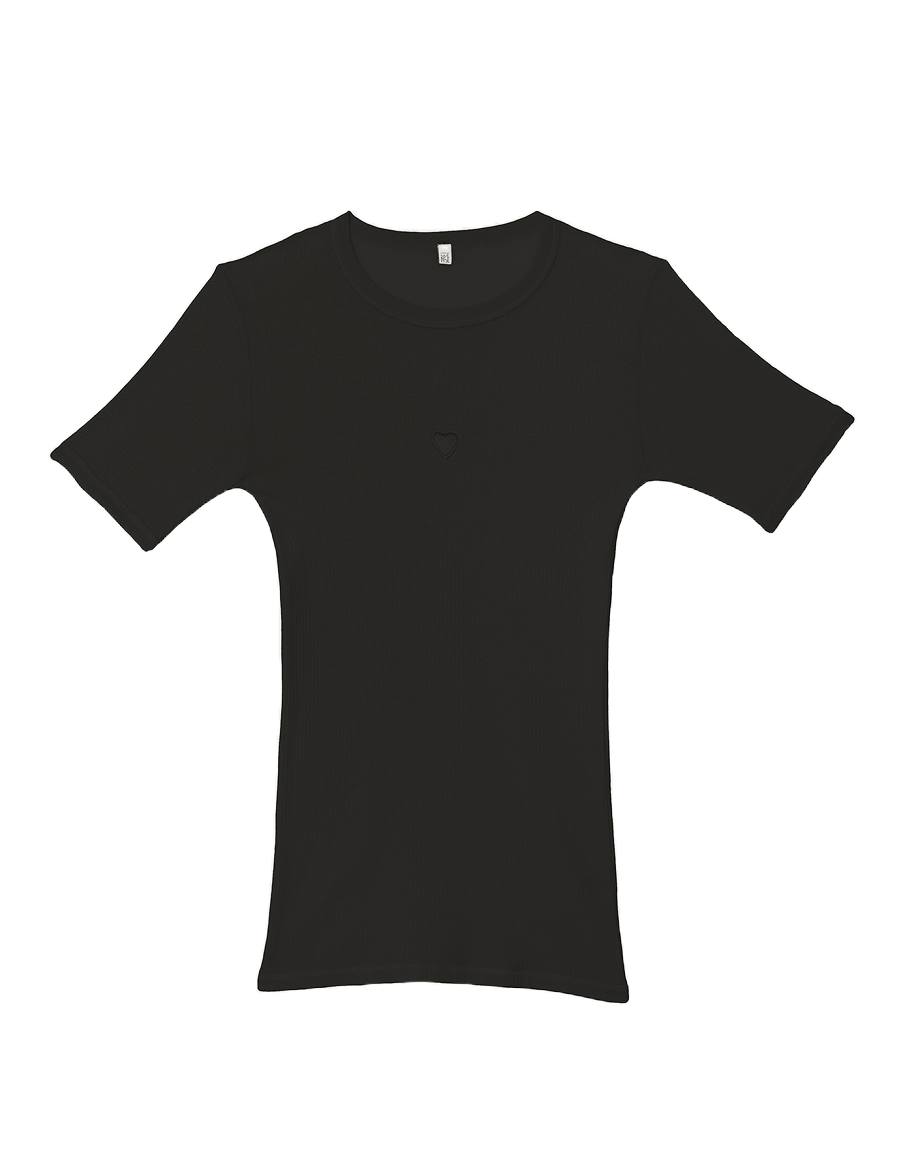 Baserange-Heart-Tee-Black-Freisteller.png
