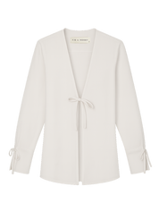 Fig & Honey weiße Leinenbluse mit Bändchen zum Schnüren Frontansicht