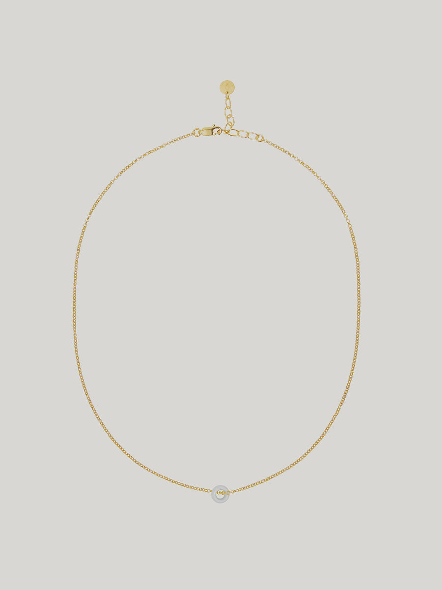 Frellini Suki Kette Gold mit Blauem Donut Frontansicht