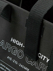 Hightide Cargo Bag Tasche Schwarz Detailansicht