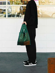 Nähe Shopper in Grün Tragebild