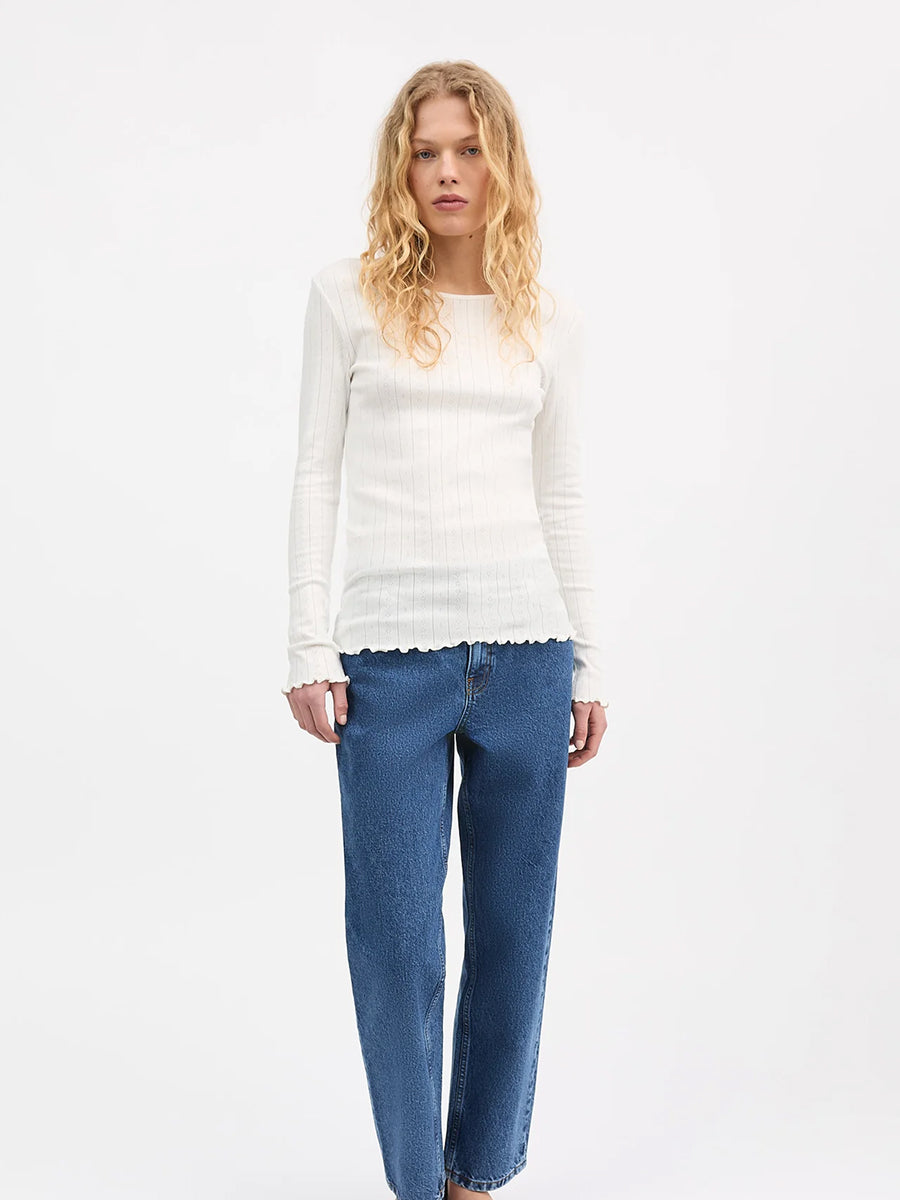 Skall Studio Edie Blouse Langarmshirt Weiß Modelbild Frontansicht