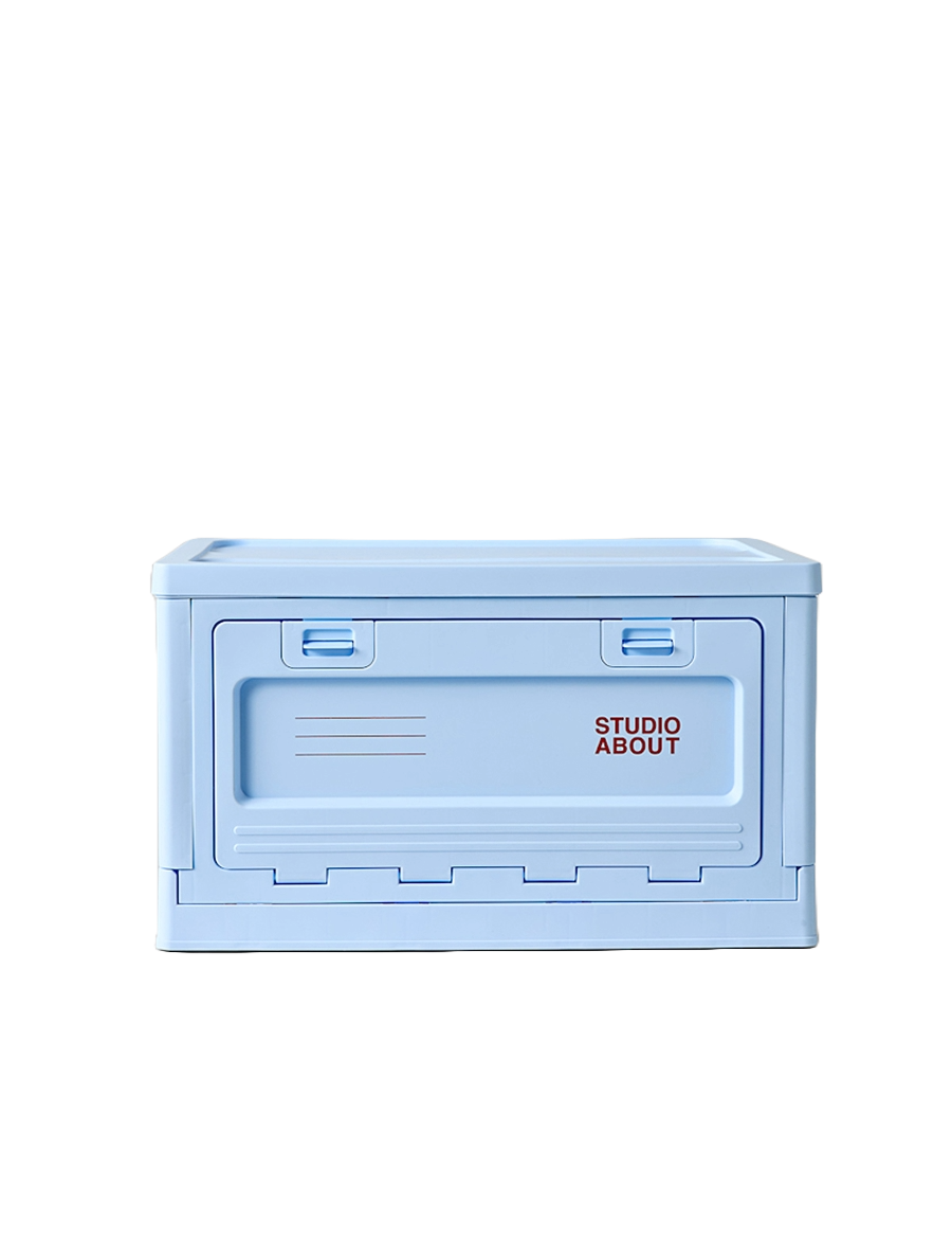 Studio About Box Large Hellblau Frontansicht Freigestellt